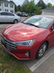 2020 Hyundai Elantra SEL - Exterior Front Left Corner Image